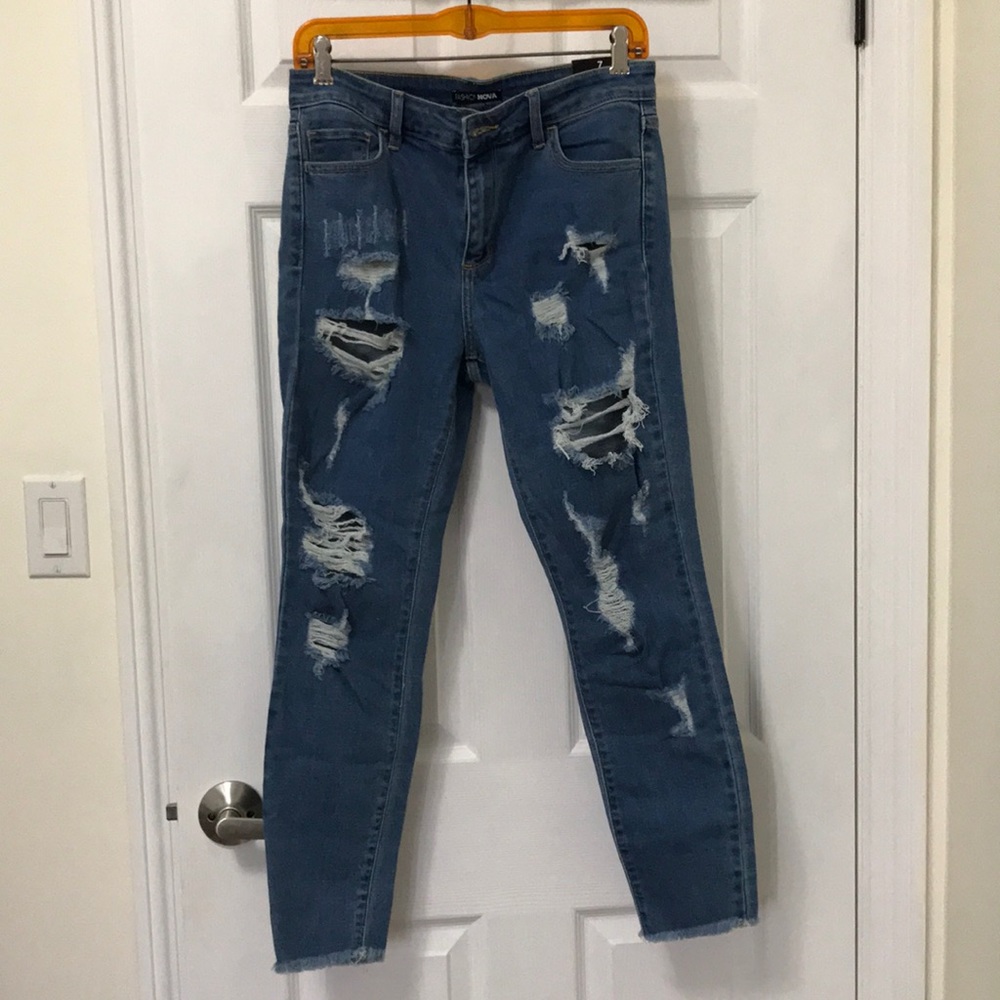 Fashion Nova Claire distressed skinny jeans
